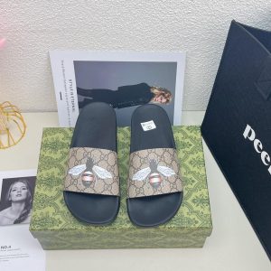 Gucci Supreme Bee Slide GG Men Women Sandal 1