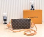 Louis Vuitton Monogram VIBE Handbag M46999