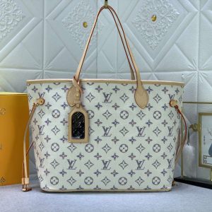 Louis Vuitton Neverfull MM M24905 1