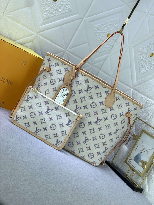 Louis Vuitton Neverfull MM M24905