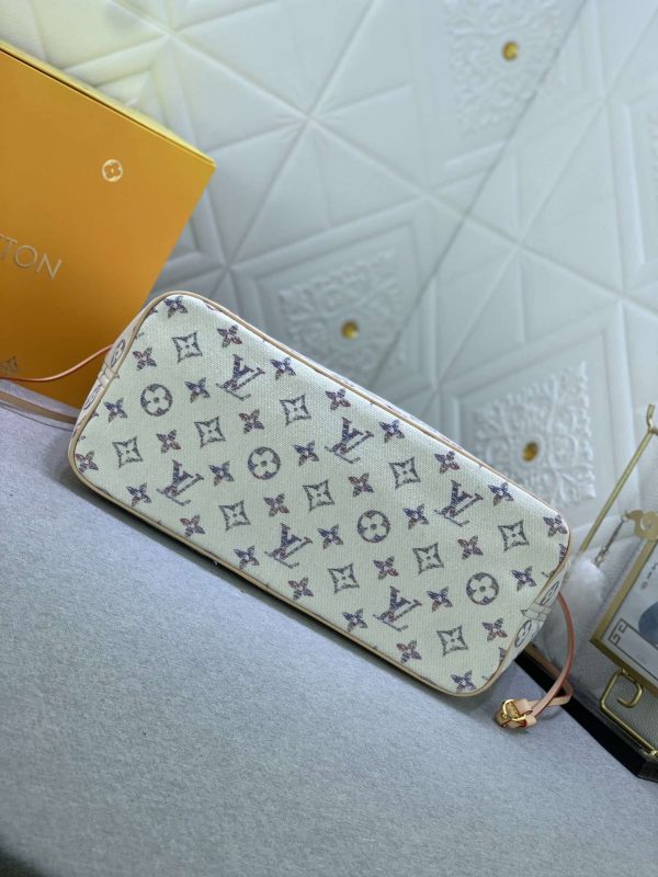 Louis Vuitton Neverfull MM M24905