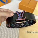 Louis Vuitton Men Pyrmide Truck Leather Reversible Belt 40MM