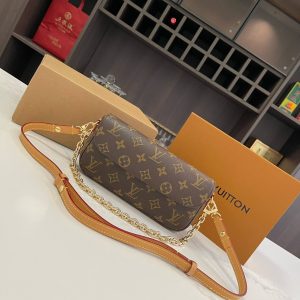 Louis Vuitton Wallet On Chain IVY Monogram M81911 1