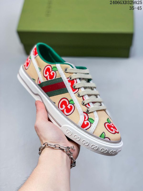 Gucci Tennis 1977 GG Women Men Print Sneaker