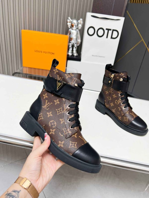 Louis Vuitton Beaubourg Combat boots Leather Women 0926