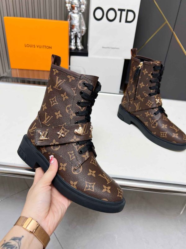 Louis Vuitton Monogram Short Boots Leather Women 711688